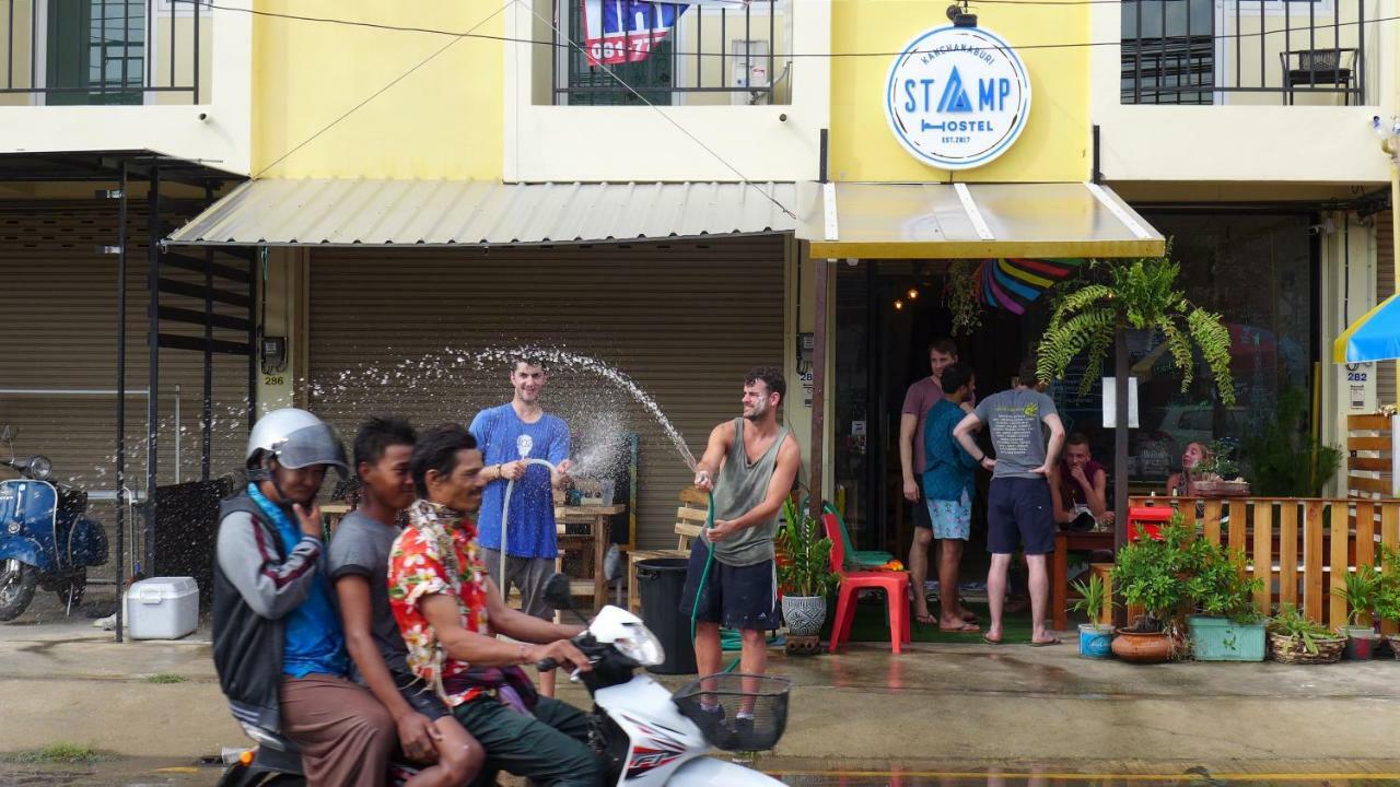 Stamp Hostel (Adults Only) Ban Yang  Bagian luar foto